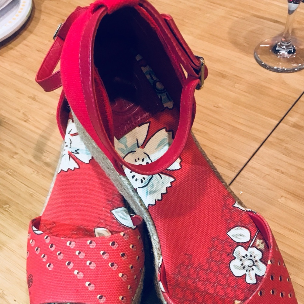 Tory Burch Red Floral Sherri Espadrille platforms